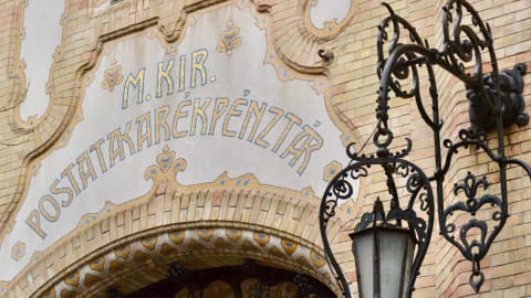 Art Nouveau Budapest • épületek és történetek a századelőről